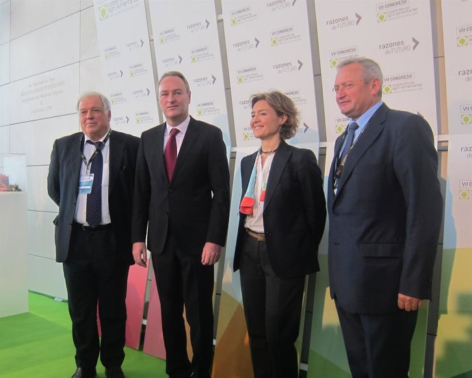 Tejerina junto a Fabra en el VII Congreso de Cooperativas Agro-alimentarias 