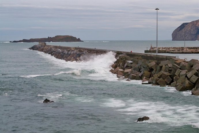 Olas en Bermeo
