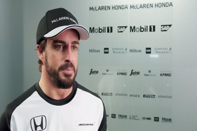 Fernando Alonso abandona el hospital