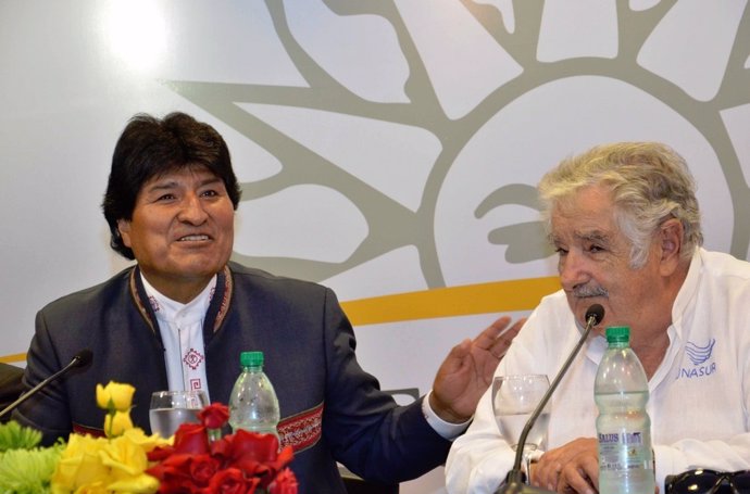 Evo Morales y Jose Mujica se reúnen en Montevideo