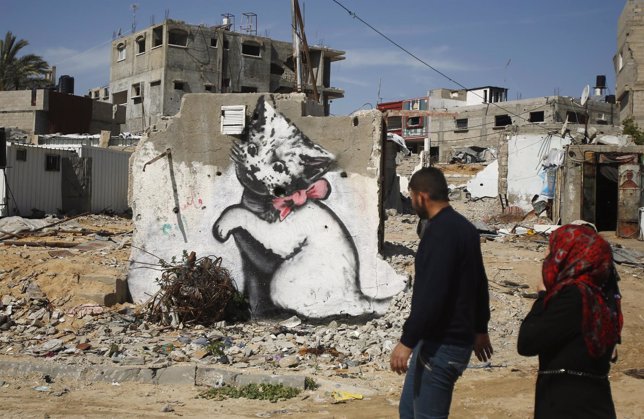 Mural supuestamente de Banksy en Gaza