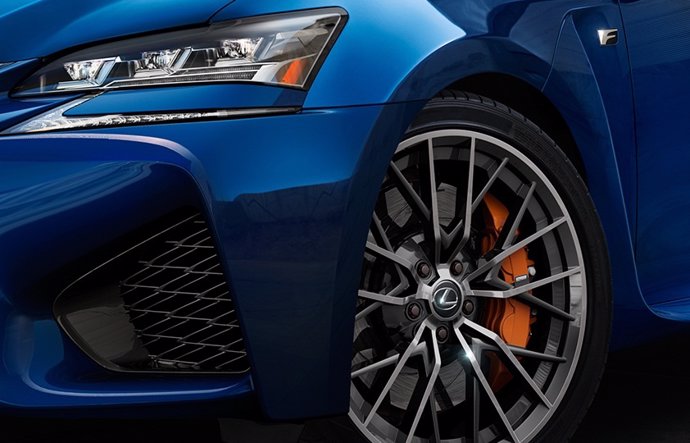 Neumáticos Michelin para la gama F de Lexus