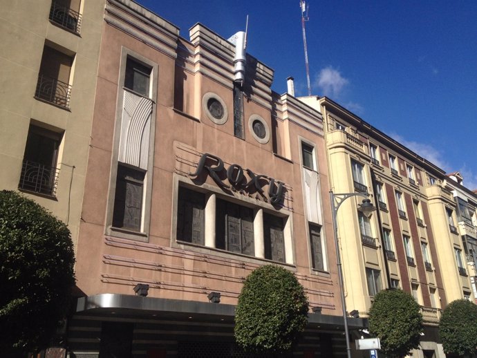 Edificio del cine Roxy de Valladolid