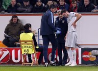 Saúl Ñíguez seguirá ingresado en Leverkusen