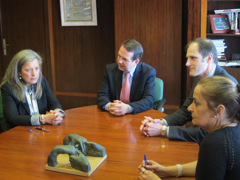 Convenio entre el Ayuntamiento de Vigo y la Zona Franca
