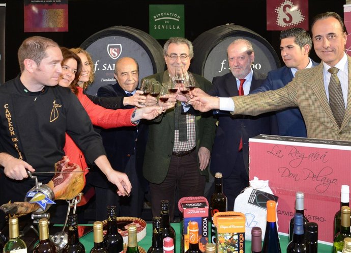 Feria de vinos e ibéricos