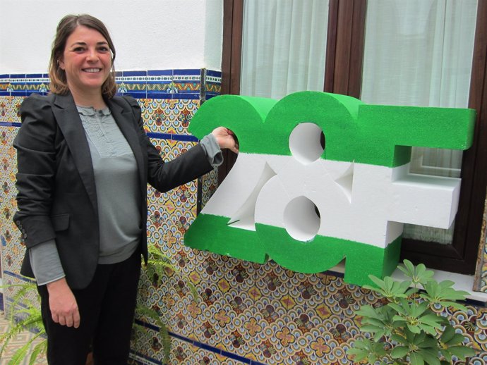 La candidata de IU por Córdoba al Parlamento andaluz, Elena Cortés