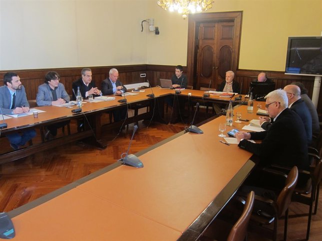 Ponencia del Parlament sobre una ley electoral catalana