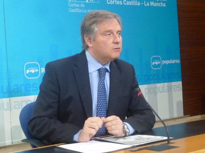 Francisco Cañizares, portavoz del Grupo Parlamentario Popular en las Cortes