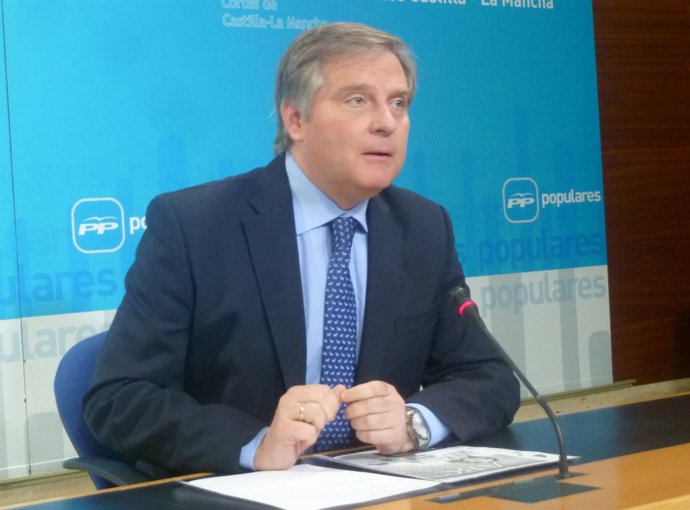 Francisco Cañizares, portavoz del Grupo Parlamentario Popular en las Cortes