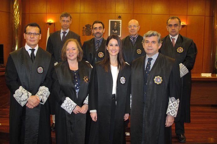Jura de la jueza en prácticas