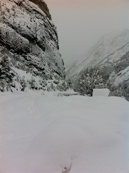 Cerrado el acceso al Balneario de Panticosa por riesgo de aludes