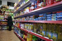 La confiança del consumidor baixa sis dècimes el febrer a causa de les males expectatives
