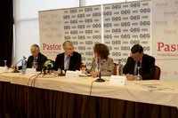 El paro registra en febrero en Galicia su mejor evolución de la serie histórica