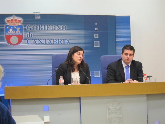 María José Sáenz de Buruaga y Carlos León 