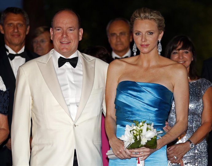 Los principes de monaco se van de bautilzo 