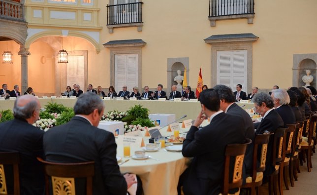 Empresarios españoles se reúnen con Juan Manuel Santos
