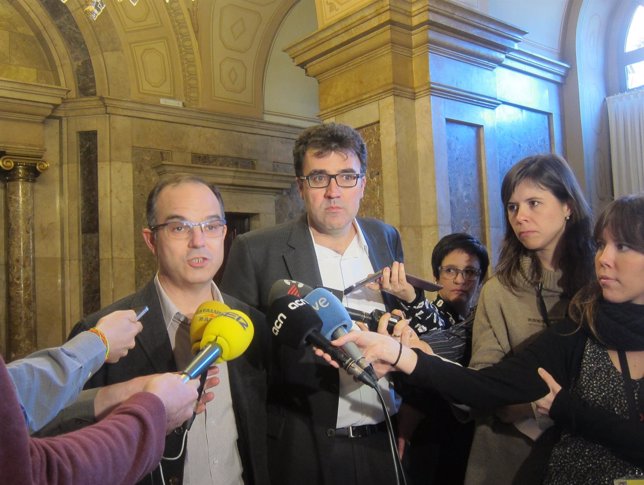 Los diputados del Parlament Jordi Turull (CiU) y Lluís Salvadó (ERC)