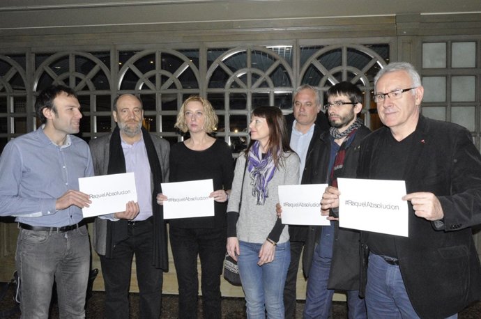 Cayo Lara y otros dirigentes de IU apoyan a Raquel Tenías.