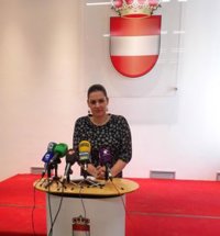 Fernández urge a Cospedal a que tome cartas en el conflicto laboral de Elcogas