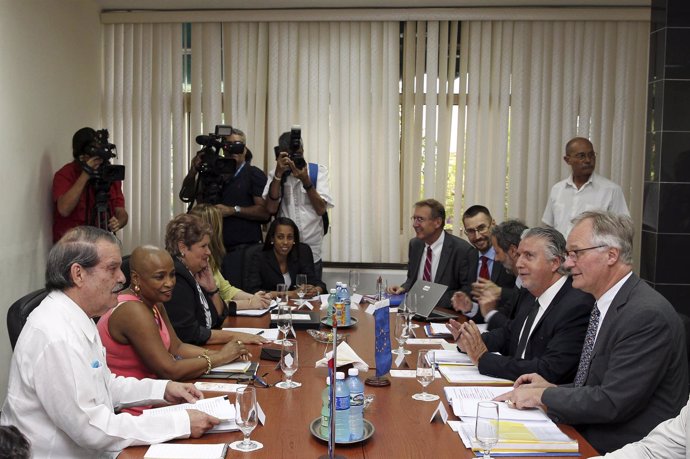 Christian Leffler, chief European negotiator for the EU-Cuba talks and Cuba's De
