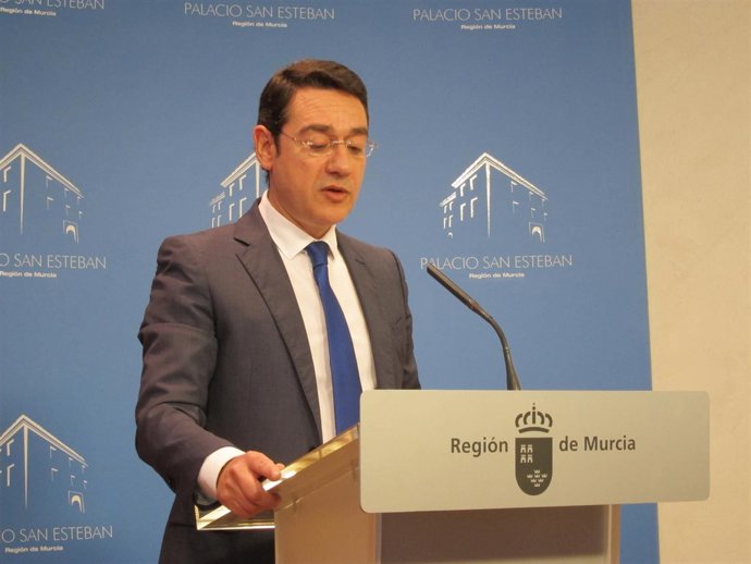 El portavoz del Gobierno regional, José Gabriel Ruiz