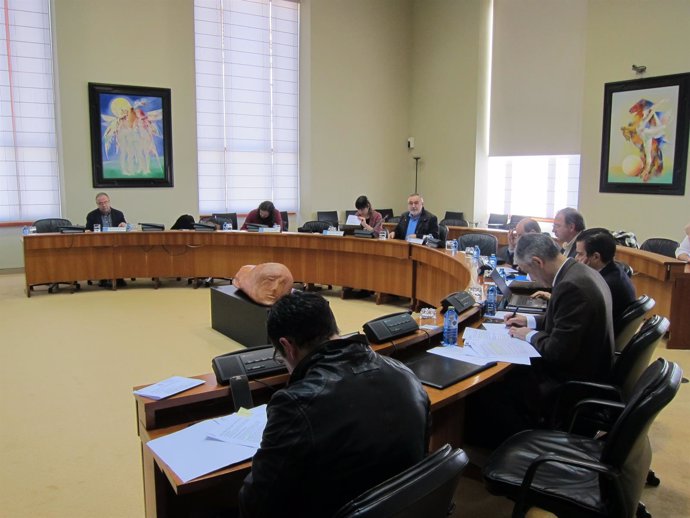 Comision Parlamento de Galicia debate sobre desahucios