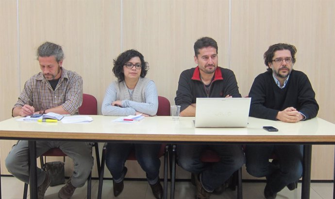 Pérez, Pedraza, Peris y Monterde, portavoces de Guanyem, en rueda de prensa