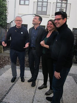 Cayo Lara (izda.) junto a Maíllo, Cortés y García