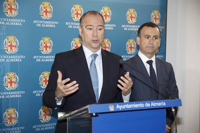 El alcalde de Almería y el concejal de Urbanismo