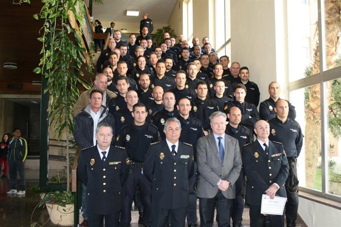 Entrega de diplomas en Subdelegación