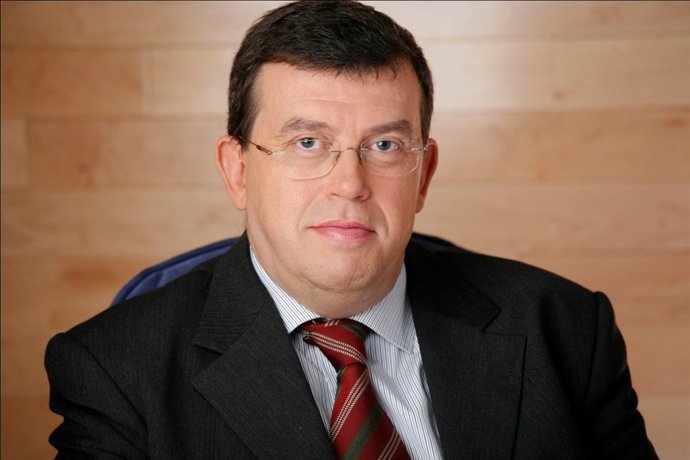 Jordi William Carnes