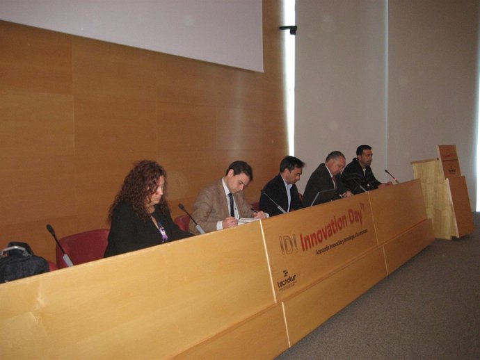 Jornada de formación y sensibilización sobre la exposición al sílice en Chiclana