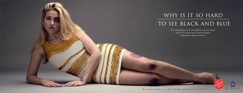 Usan el famoso vestido en una brillante campaña de violencia contra la mujer