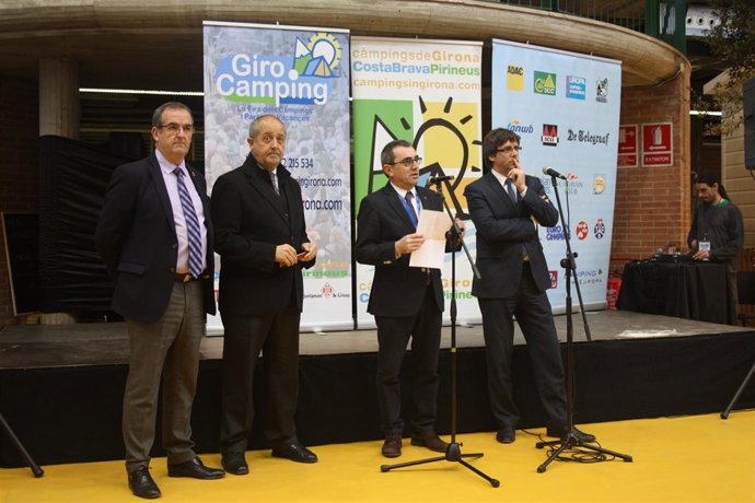 El conseller Felip Puig inaugura Girocamping