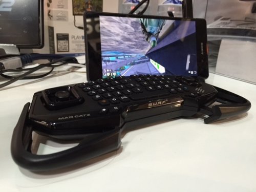 S.U.R.F.R, el mando de videojuegos con teclado para Android de MadCatz