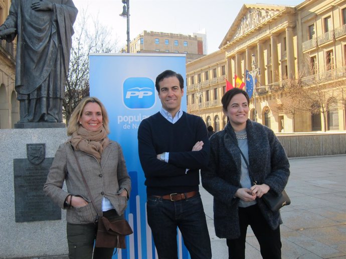 Elema Samaniego, Pablo Zalba y Cristina Sanz