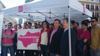 UPyD critica que Susana Díaz "haga campaña política" con los medios de la administración "y con el coche oficial"