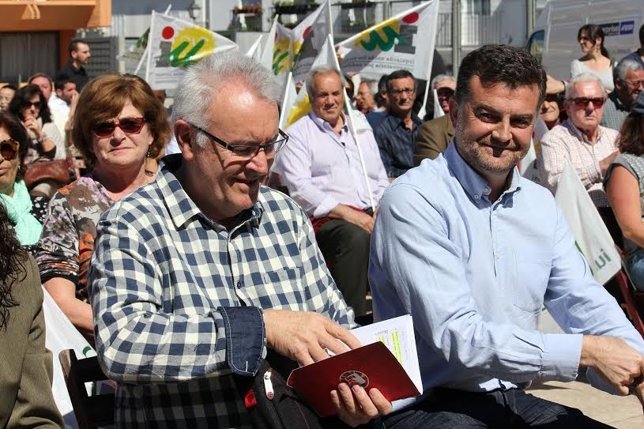 El candidato de IU a la Junta, Antonio Maíllo, y Cayo Lara.