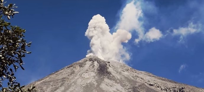 Volcán colima