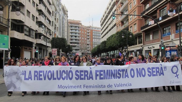 Cabecera de la manifestación del Día de la Mujer en Valencia