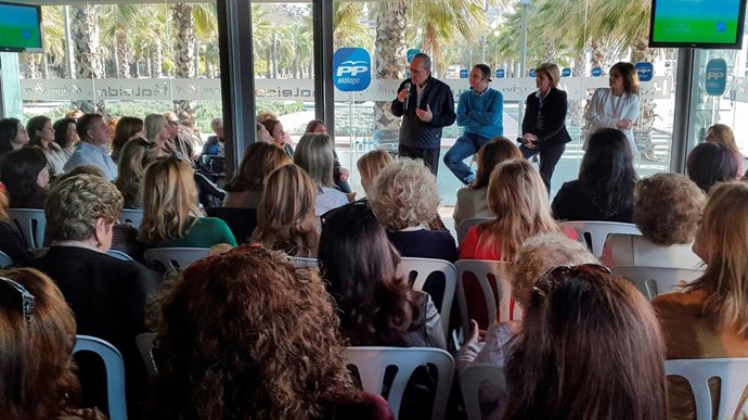 Bendodo pp autonómicas junta mujer acto