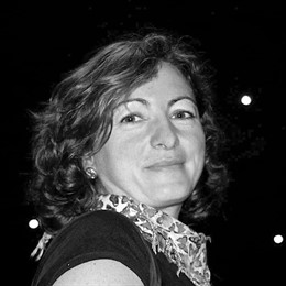 La poeta Charo Guarino 