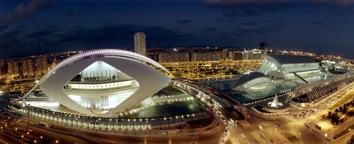 El Palau de les Arts, en la Ciudad de las Artes y las Ciencias de Valencia.