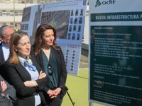 Pastor destaca los 8.000 millones de Fomento en Andalucía y que seguirá viniendo aunque "haya a quien no le guste"