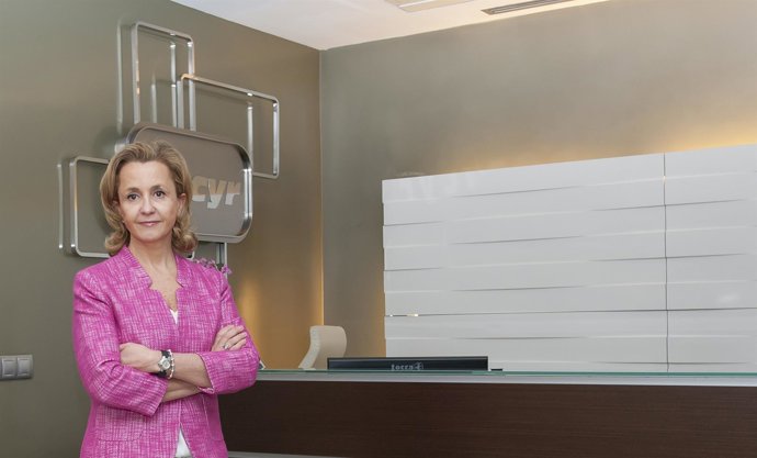 Elena Dinesen, directora de Recursos Humanos de Sacyr