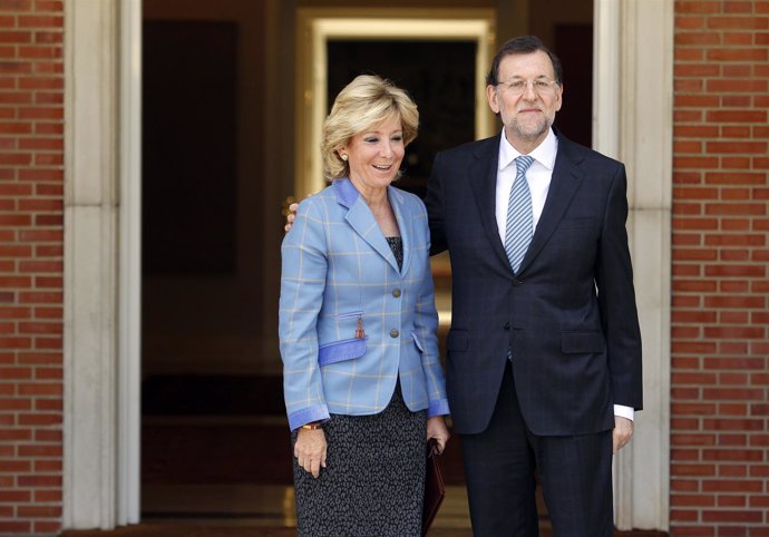 Esperanza Aguirre Y Mariano Rajoy En Moncloa