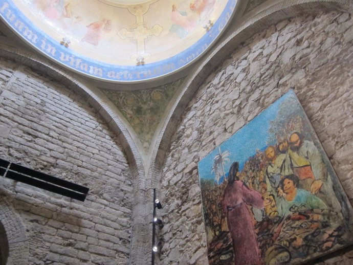 Pintura de P.Pastor en el muro y del s.XIX en la cúpula, en St Just i Pastor
