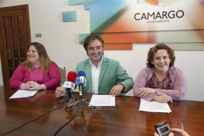 El alcalde hace balance de legislatura en materia de acción social