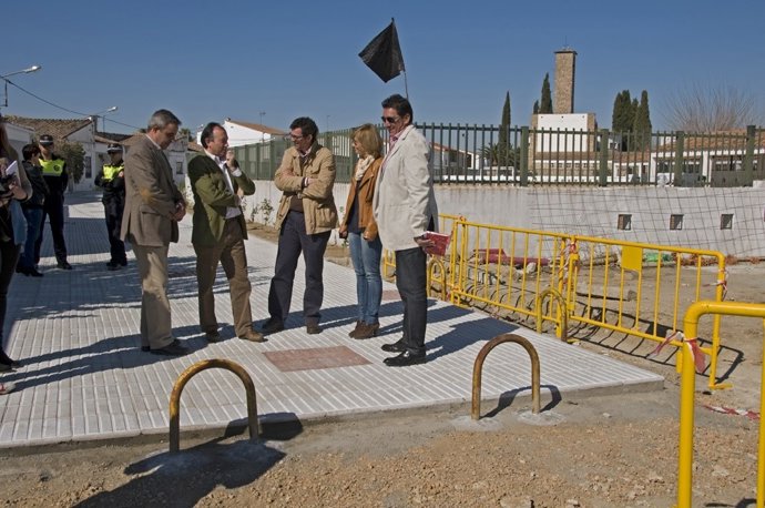 Visita de Laureano León a Torreorgaz (Cáceres)